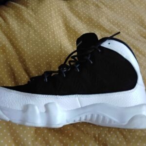 Jordan Kids Sneakers Black and White